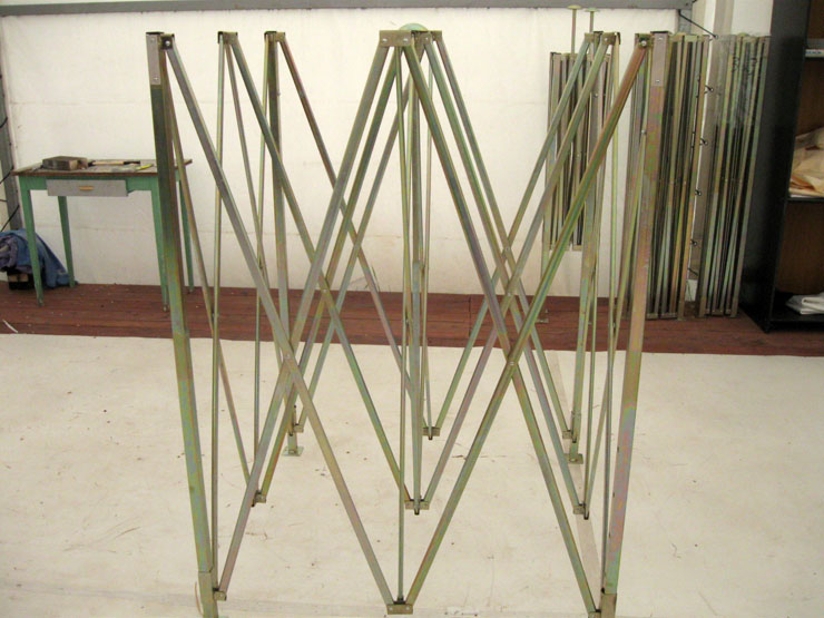 click for next image... slideshow image